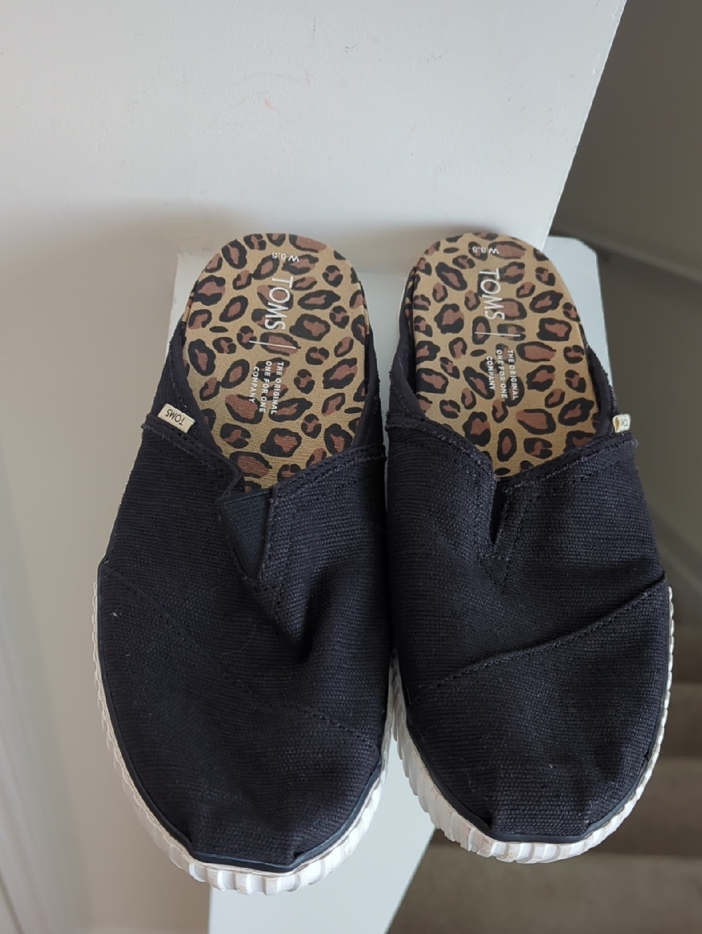 Toms Black Slip-On Shoes with Leopard Insole